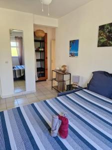 Cama o camas de una habitación en Gîte Ti jit la