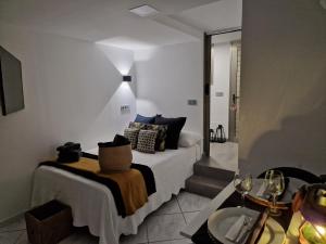 Khu vực ghế ngồi tại Ocean Surf Suite