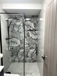 Ένα μπάνιο στο Centrally Located Double BedFlat