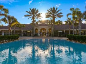 Πισίνα στο ή κοντά στο Luxury 5BR Villa Near Disney, Private Pool & Game Room