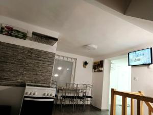 Kuchyňa alebo kuchynka v ubytovaní Csigaház Apartman