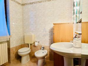 Bagno di Orchidea Apt - 3 Piscine e un Bar a 200m dal Lago