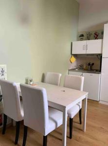 Køkken eller tekøkken på Studio PP + 7 billeder