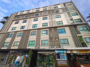 Το κτήριο όπου στεγάζεται  το διαμέρισμα +81 φωτογραφίες