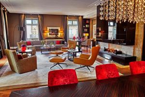 Posezení v ubytování Steigenberger Icon Frankfurter Hof