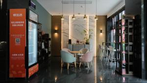 Fotografija v galeriji nastanitve 利怡酒店汕头高铁站万象城店 v mestu Ma Yu