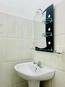 Koupelna v ubytování Shadow Homestay
