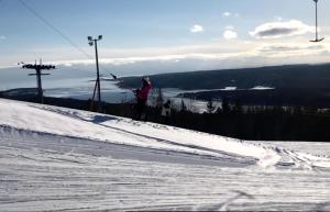 Lyžování v prázdninového domu nebo okolí