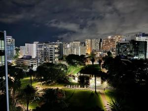 Almennt útsýni yfir borgina Auckland eða útsýni yfir borgina eins og það er í íbúðinni
