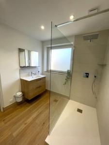Koupelna v ubytování Appartement Moderne et Spacieux, à 10 min de la Gare