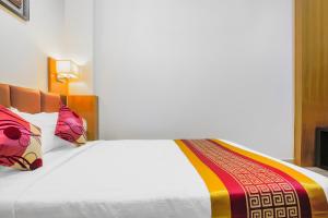 Postel nebo postele na pokoji v ubytování Hotel Intourist Palace