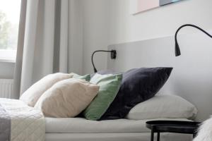 Posedenie v ubytovaní Gagarina Warszawa Przytulne Studio by Noclegi Renters