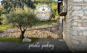 Certifikát, hodnocení, plakát nebo jiný dokument vystavený v ubytování Magnificent SUNSTONE HOUSE, private parking, BBQ area, kids toys, near Como lake I Villa dei Leoni