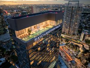 Nespecifikovaný výhled na destinaci Bangkok nebo výhled na město při pohledu z hotelu