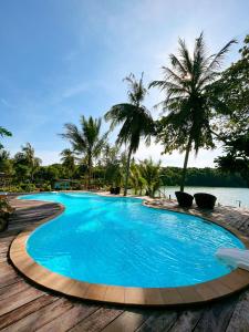 Bazén v ubytování A-Na-Lay Resort Koh Kood nebo v jeho okolí