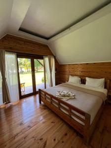 Postel nebo postele na pokoji v ubytování A-Na-Lay Resort Koh Kood