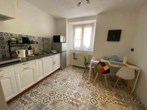 Dapur atau dapur kecil di Logement entier rez-de-chaussée