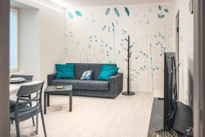 Posezení v ubytování Gavirate Lake apartment