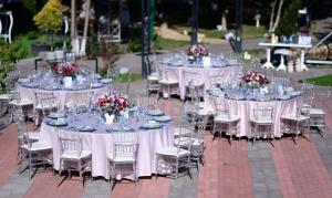 Restoran või mõni muu söögikoht majutusasutuses Radisson BLU Hotel Yerevan
