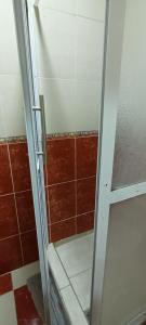 Bagno di Apartement ensoleillé au centre de Tanger