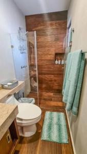 Ένα μπάνιο στο The Palm Penthouse