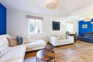 Χώρος καθιστικού στο Lux Countryside Haven Mins to Beach Garden +41 φωτογραφίες