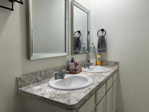Φωτογραφία από το άλμπουμ του Divine room - Davenport 5 star - shared bathroom στο Ντάβενπορτ +10 φωτογραφίες