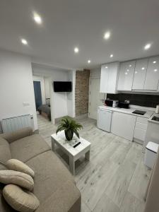 Η κουζίνα ή μικρή κουζίνα στο Lovely San Diego center Apartament BI Parking opcional