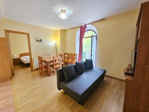 Posezení v ubytování Apartamentos Canfranc 3000