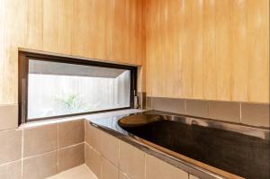 Fotografie z fotogalerie ubytování 清水寺徒歩8分 一棟貸切 伝統的な京町家 v destinaci Keage + 37 fotografií