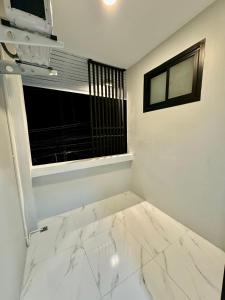 Μια τηλεόραση ή/και κέντρο ψυχαγωγίας στο Tata pool villa pattaya