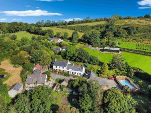 Loodusmaastik puhkemaja lähedal