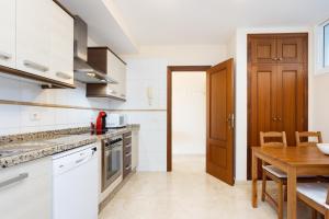 Kuchyňa alebo kuchynka v ubytovaní Azalea - vivienda vacacional