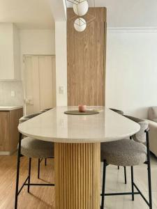 Φωτογραφία από το άλμπουμ του Departamento acogedor y moderno σε SamborondÃ³n