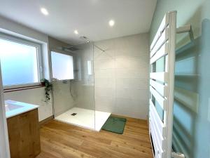 Koupelna v ubytování Appartement Moderne et Spacieux, à 10 min de la Gare