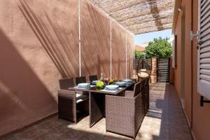 A seating area at Casa Centrale ad Argostoli!