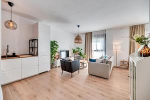 Kuchyň nebo kuchyňský kout v ubytování Urban Chic Loft Malaga City Center