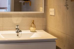Koupelna v ubytování Urban Chic Loft Malaga City Center
