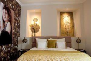 Ένα ή περισσότερα κρεβάτια σε δωμάτιο στο MOSELROMANCE - Luxusapartment - große Terrasse - ruhige Lage