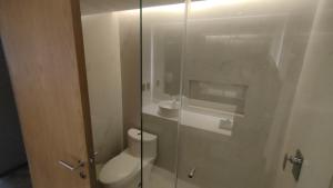 Un baño de Alia Inn Boutique WTC