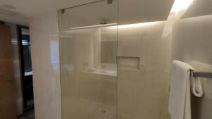 Un baño de Alia Inn Boutique WTC
