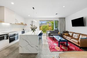 Η κουζίνα ή μικρή κουζίνα στο Lonnie