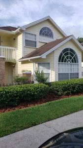 Το κτήριο όπου στεγάζεται  το διαμέρισμα