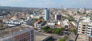 Pemandangan umum bagi Campina Grande atau pemandangan bandar yang diambil dari apartmen