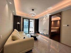 Χώρος καθιστικού στο Shanghai HongQiao Airport Branch National Convention and Exhibition Center great 3 bedrooms Boutique designer house have two bathrooms