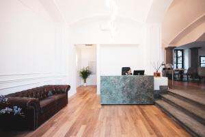 Posezení v ubytování Carlo Felice Boutique Hotel