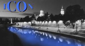 The swimming pool at or close to Hotel ICON