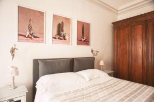 A bed or beds in a room at Wp Relais Renaissance Retreat