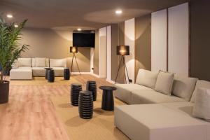 Posezení v ubytování B&B HOTEL Cartagena Cartagonova