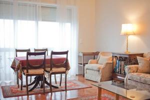 Χώρος καθιστικού στο Apartamento Com Vista Para O Mar +30 φωτογραφίες